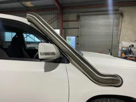 Meredith Stainless Steel 5" Snorkel Kit to suit Toyota 200 Series Landcruiser (2007 - Present)